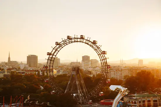 el Prater de Viena con la noria