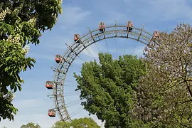 Giant ferris wheel 