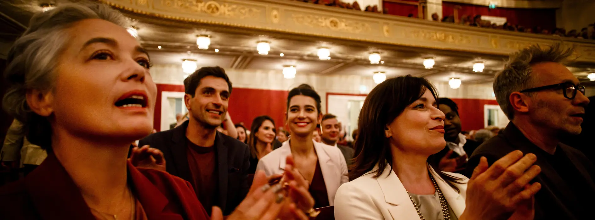 A Wiener Konzerthaus közönsége tapsol