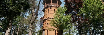 Foişorul Paulinenwarte din parcul Türkenschanzpark din Viena