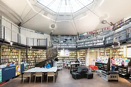 AzW Wien - Austrian Architecture Museum - people in the library 