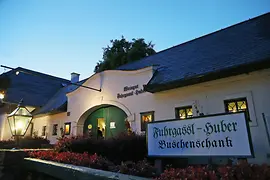 Buschenschank Fuhrgassl-Huber, Aussenansicht