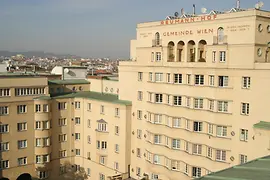 Edificio de vivienda social, Reumannhof, vista exterior 