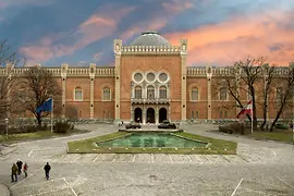 Front view of the Museum of Military History