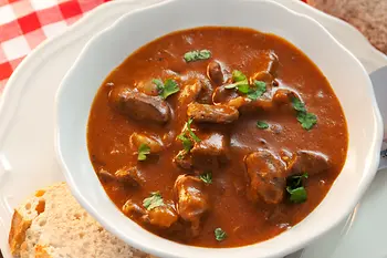 Creamy Viennese veal goulash