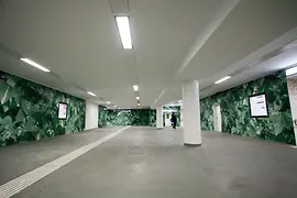 Mezzanine floor of the station Laurenzgasse, art work by Heimo Zobernig