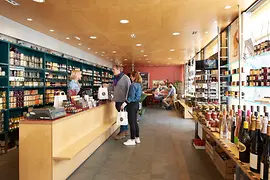 Staud’s delicatessen at Brunnenmarkt, interior shot of the store