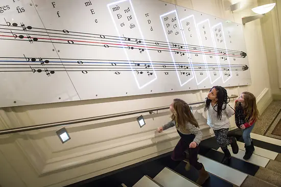  The piano in the staircase in the house of music