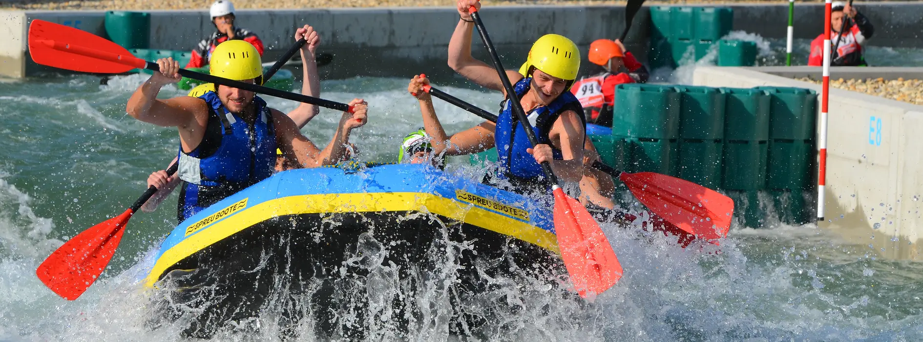 Rafting auf der Wildwasserstrecke 