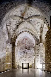 Vista del nicho principal de la capilla de San Virgilio.