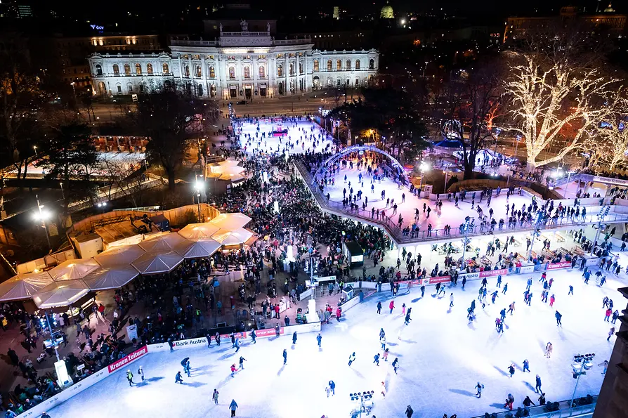 Wiener Eistraum am Rathausplatz, Eröffnung 2019, Eisflächen