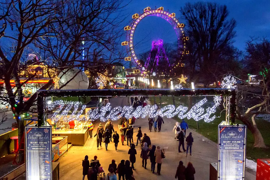 Weihnachtsmarkt am Riesenradplatz