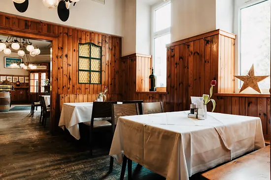 Gasthaus Stern, interior view