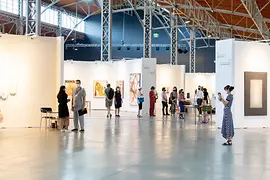 SPARK Art Fair, Marx Halle, interior view