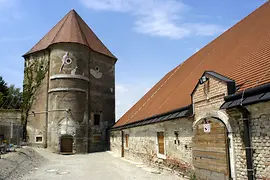 Schloss Neugebäude, Aussenansicht