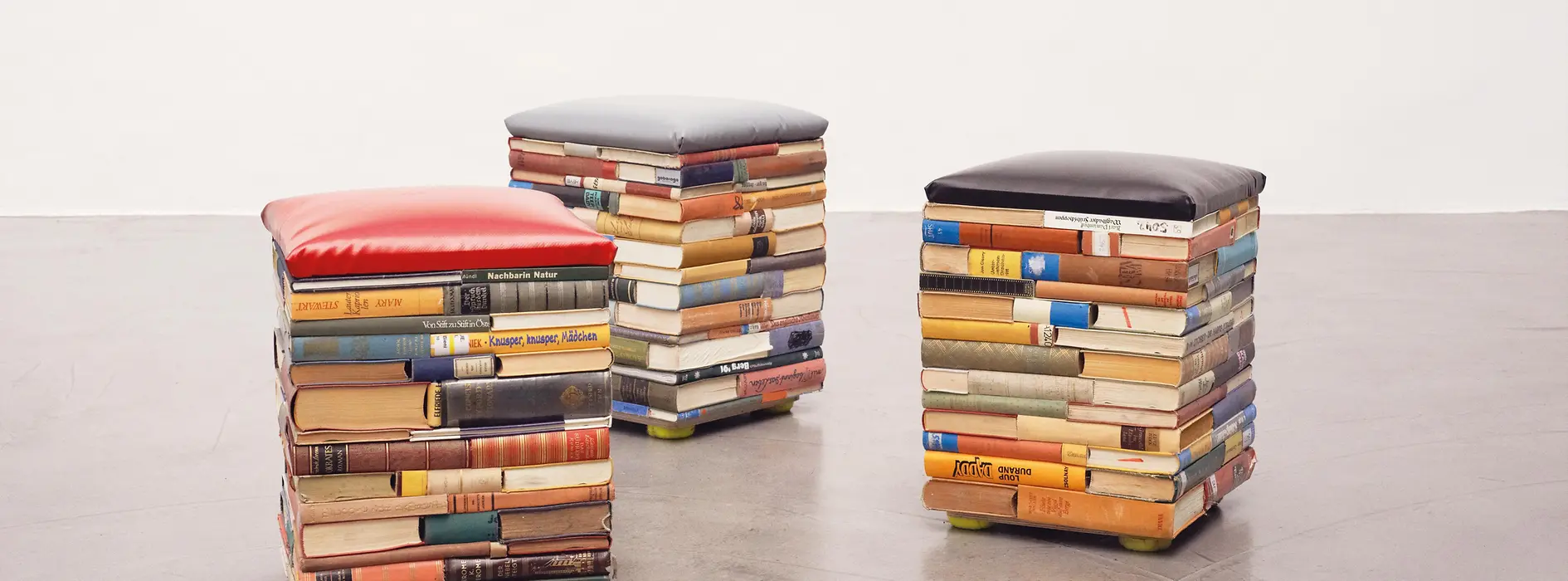 Gabarage Upcycling Design: Taburete para libros