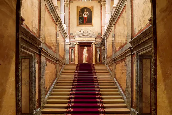 Hotel Imperial, interior, escalera